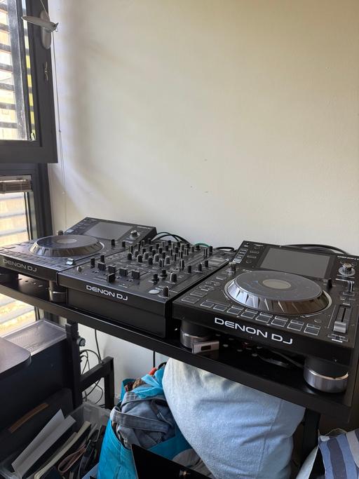 Buy & Sell Old Street East London - Photos for Foldable Desk