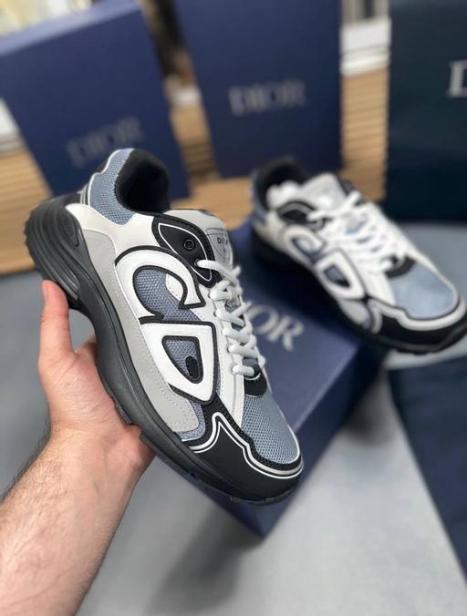 Buy & Sell Sandwell West Midlands - Photos for Dior b30s