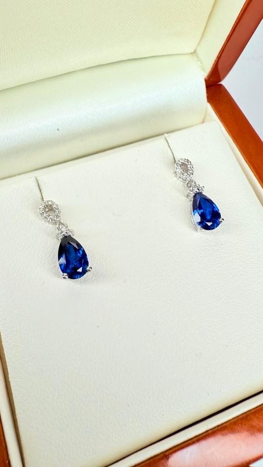 Buy & Sell Harrow on the Hill North West London - Photos for 9ct White Gold Sapphire and Diamond Earrings
