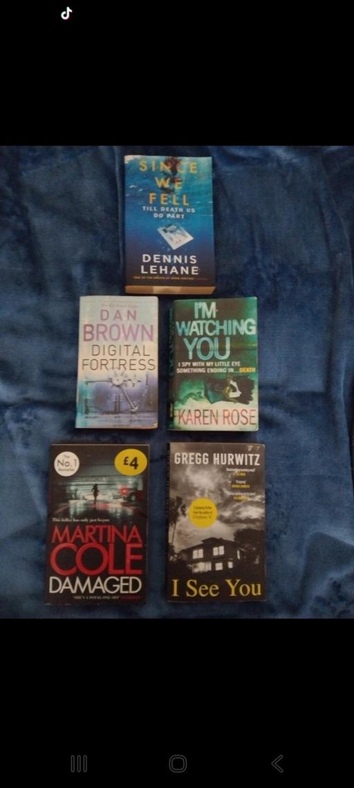 Buy & Sell Stow Heath Wolverhampton - Photos for 5 Book Bundle.