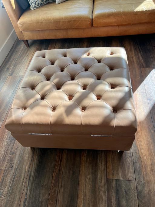 Buy & Sell Canonbury North London - Photos for Real leather brown storage ottoman