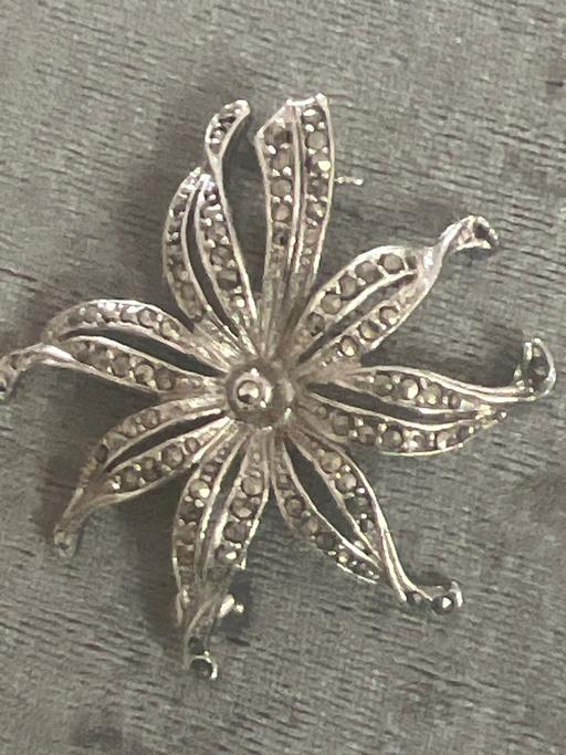 Buy & Sell Brighton Brighton - Photos for Beautiful vintage marcasite brooch
