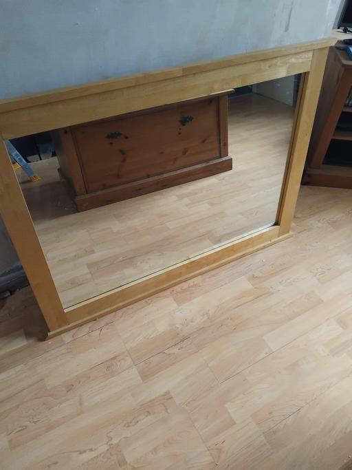 Buy & Sell Stow Heath Wolverhampton - Photos for Large Mirror.