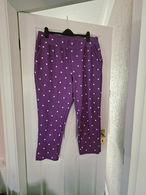 Buy & Sell Newton Doncaster - Photos for Trousers, size 20.