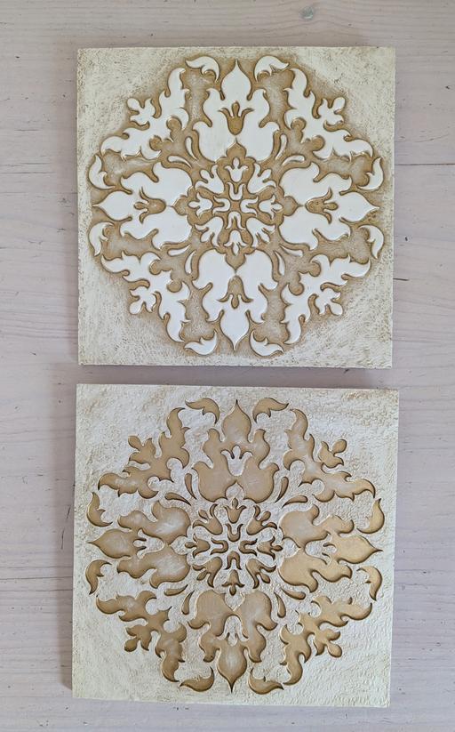Buy & Sell Grove Park South East London - Photos for 2 Decorative Wall Art Tiles