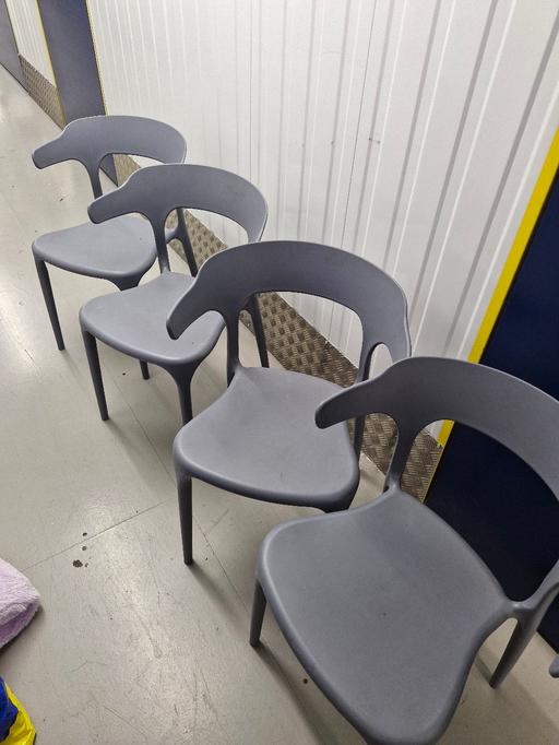 Buy & Sell Elsecar Barnsley - Photos for set of 4 chairs solid