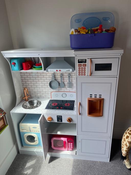 Buy & Sell Kidbrooke South East London - Photos for Kids play kitchen with accessories