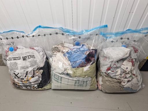 Buy & Sell Wentworth Rotherham - Photos for 3 massive vac bag