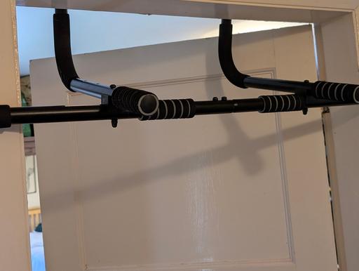Buy & Sell Overdale Telford and Wrekin - Photos for Pull Up Bar Good Condition