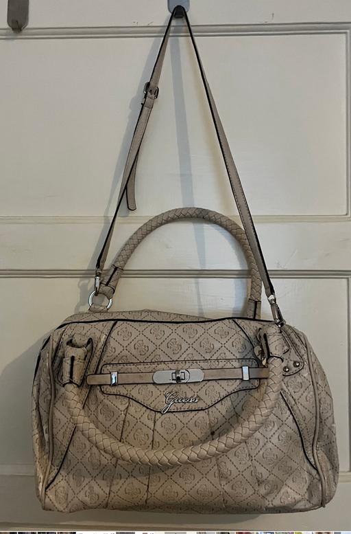 Buy & Sell Hounslow Town Centre Hounslow - Photos for Bag