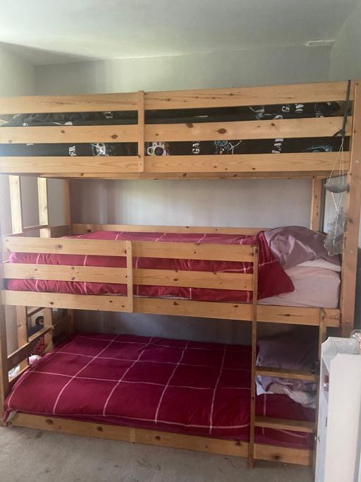 Buy & Sell Yardley Birmingham - Photos for 3 tear bed