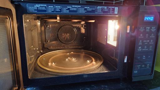 Buy & Sell Rugeley Cannock Chase - Photos for Samsung Smart oven - 28 liter Microwave