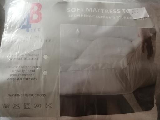 Buy & Sell Heath Town Wolverhampton - Photos for New soft mattress topper double RRP £38