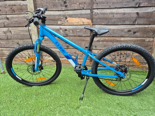 Buy & Sell Bramhall Stockport - Photos for Cube Acid Race 240 Mountain Bike