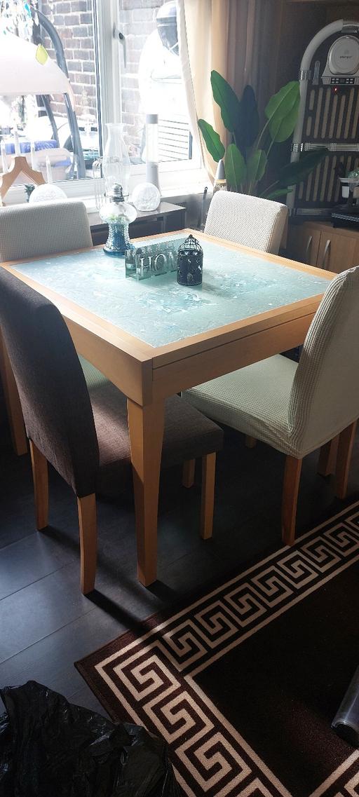 Buy & Sell New Addington Croydon - Photos for table and chairs