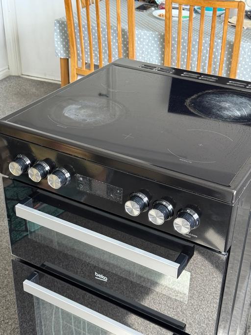 Buy & Sell - Photos for BEKO Pro 60cm Electric ceramic Cooker, Oven.
