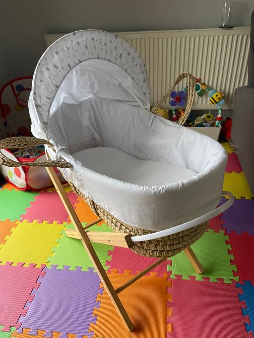 Buy & Sell Llanfrechfa Torfaen - Wales - Photos for Baby Moses Basket and Stand