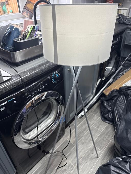 Buy & Sell Duckmanton Chesterfield - Photos for George home tripod floor lamp