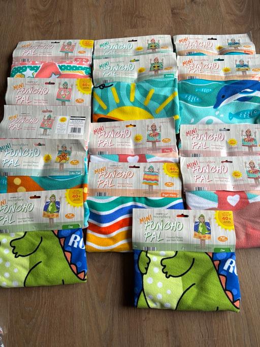 Buy & Sell Yeadon Leeds - Photos for Joblot children’s beach poncho towels