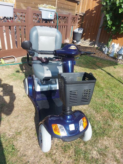 Buy & Sell Stechford Birmingham - Photos for DAYS STRIDER 4MPH MOBILITY SCOOTER
