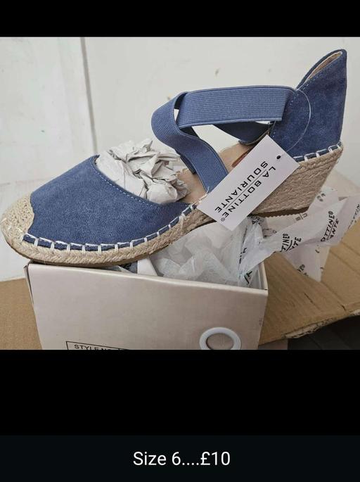 Buy & Sell Coxbench Amber Valley - Photos for womens wedges