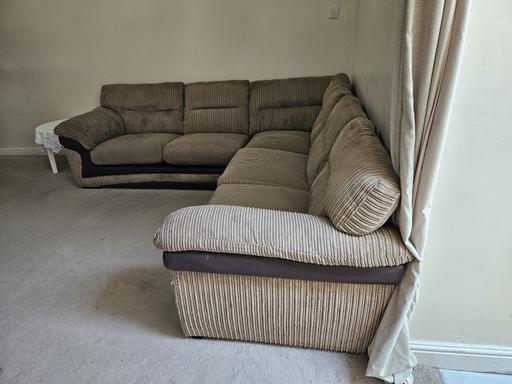 Buy & Sell Surbiton Kingston upon Thames - Photos for DFS 6 seater Corner Sofa