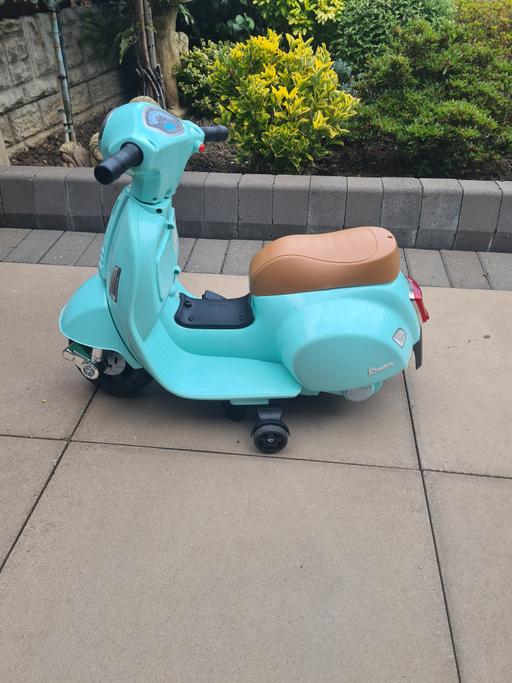 Buy & Sell Halesowen Dudley - Photos for Vespa ride on scooter