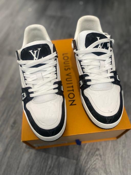 Buy & Sell Thornton Heath Croydon - Photos for LV Trainer