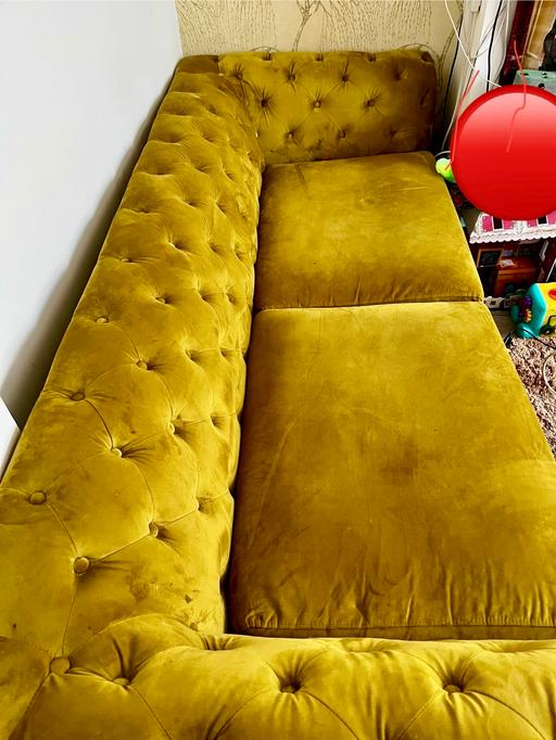 Buy & Sell Hackney Wick East London - Photos for Three seat sofa