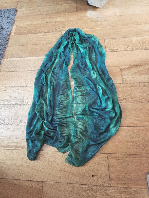 Buy & Sell Newton Doncaster - Photos for Lovely summer scarf