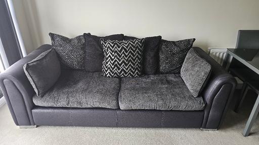 Buy & Sell Aston End Stevenage - Photos for DFS Sofa