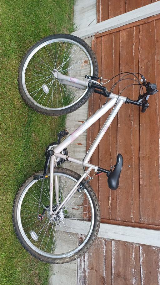 Buy & Sell Mellor Stockport - Photos for Apollo Twilight Womens Mountain Bike