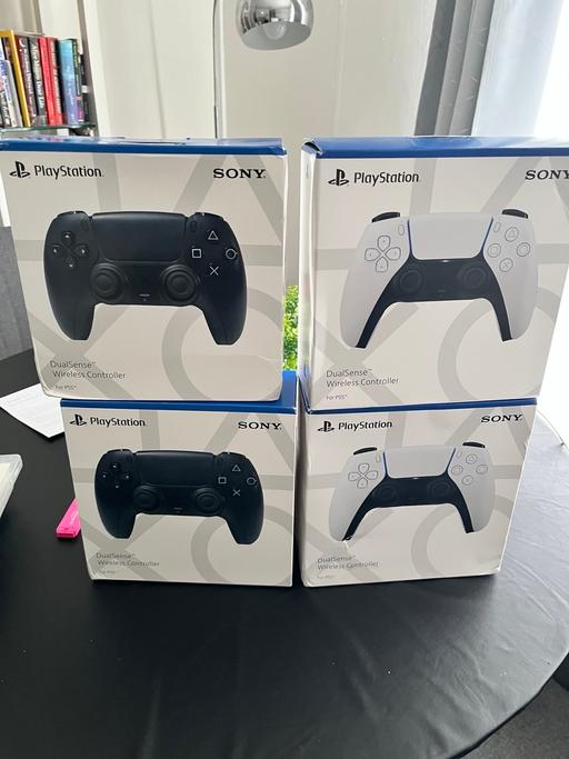 Buy & Sell Manor Park East London - Photos for PS4 DualShock 4 in a PS5 Controller Shell
