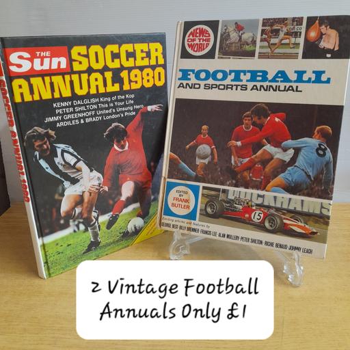 Buy & Sell Walton-Le-Dale South Ribble - Photos for FOOTBALL ANNUALS ⚽️