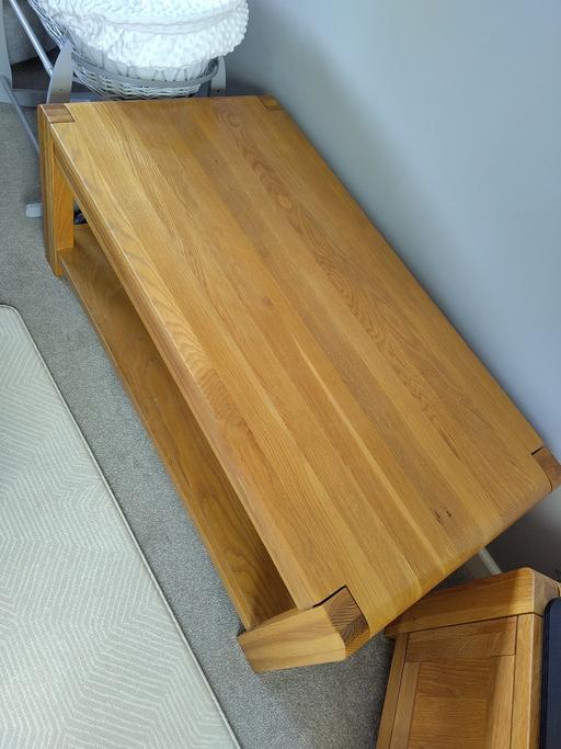 Buy & Sell Chapelhay Dorset - Photos for Solid oak coffee table
