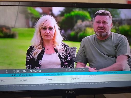 Buy & Sell Colne Pendle - Photos for Small Logik Freeview TV