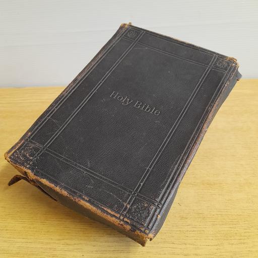Buy & Sell Preston South Ribble - Photos for ANTIQUARIAN HOLY BIBLE