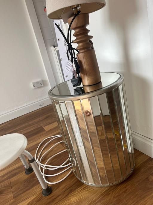 Buy & Sell Stroud Green North London - Photos for Side table