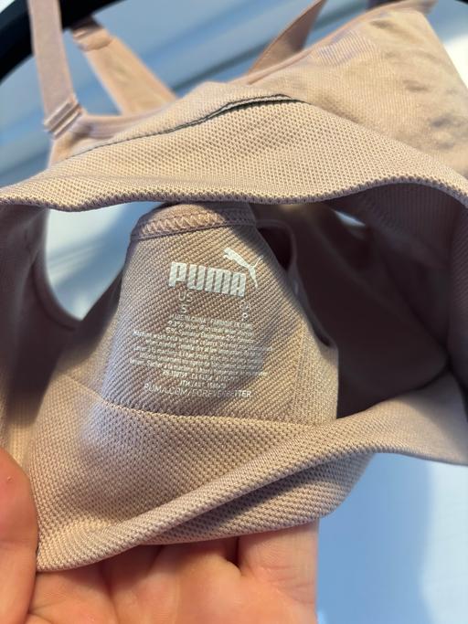 Buy & Sell Newholme Residential Park Blackpool - Photos for Cream/Pink Puma sports bra women’s US Size S