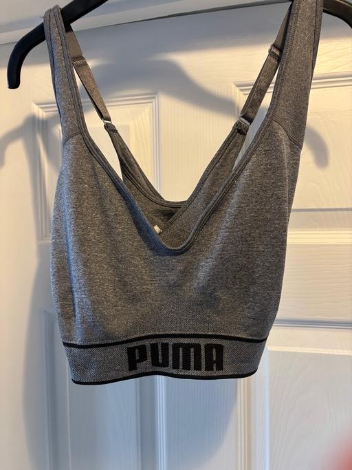 Buy & Sell Newholme Residential Park Blackpool - Photos for Grey Puma sports bra women’s size L