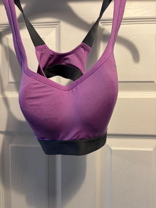 Buy & Sell Newholme Residential Park Blackpool - Photos for Purple Under Armour sports bra size 38a