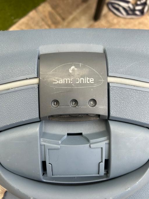 Buy & Sell Quinton Birmingham - Photos for Suitcase for Samsonite