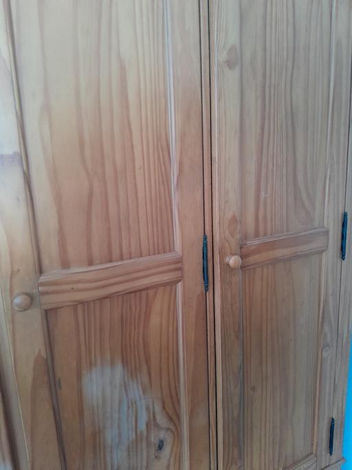 Buy & Sell East Ham East London - Photos for wooden wardrobe