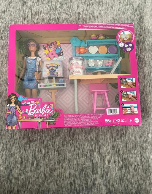 Buy & Sell Highbury & Islington Station Islington - Photos for Barbie art studio playset