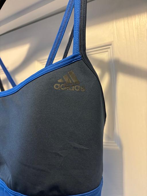 Buy & Sell Marton Blackpool - Photos for Navy adidas sports bra