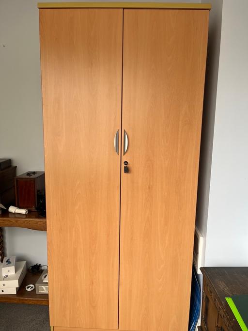 Buy & Sell Duxford South Cambridgeshire - Photos for Wooden cupboard
