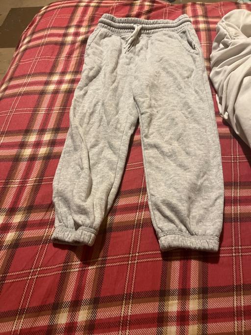 Buy & Sell Upper Holloway North London - Photos for Joggers
