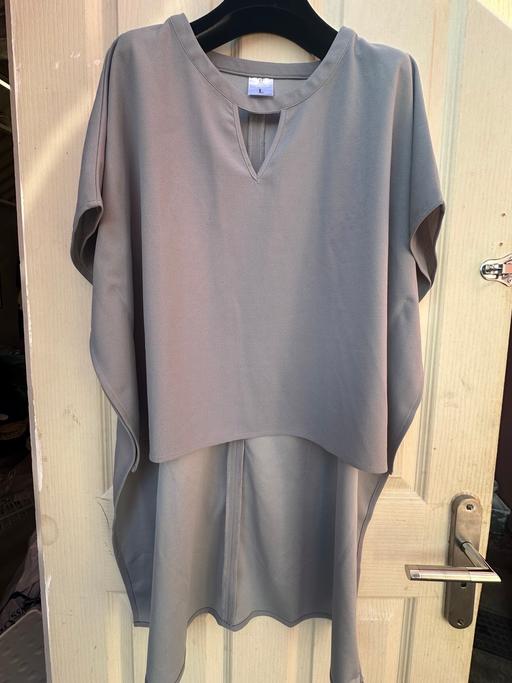 Buy & Sell Dagenham Barking and Dagenham - Photos for Womens Grey Top - Large - PreLoved