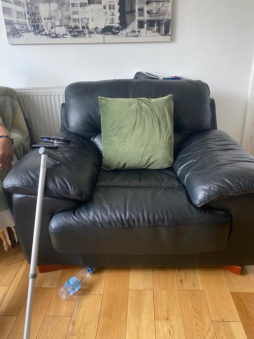Buy & Sell Aylestone Leicester - Photos for Leather sofa set