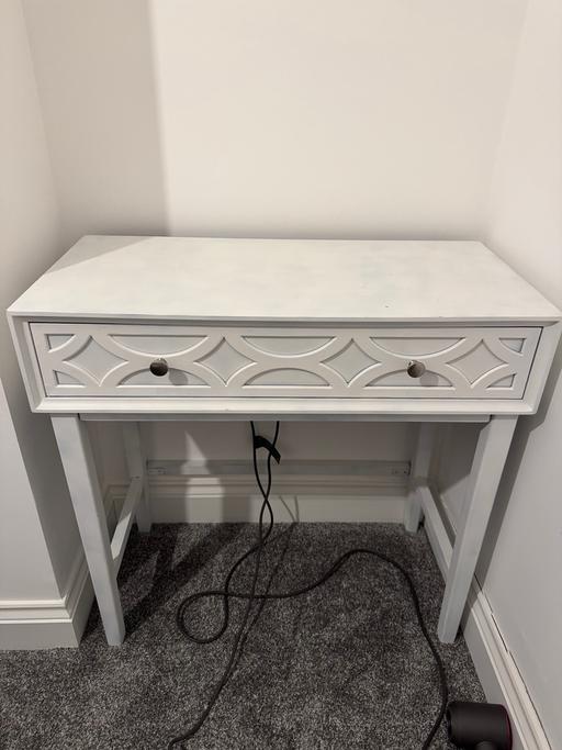 Buy & Sell Small Heath Birmingham - Photos for Dunelm dressing table painted white